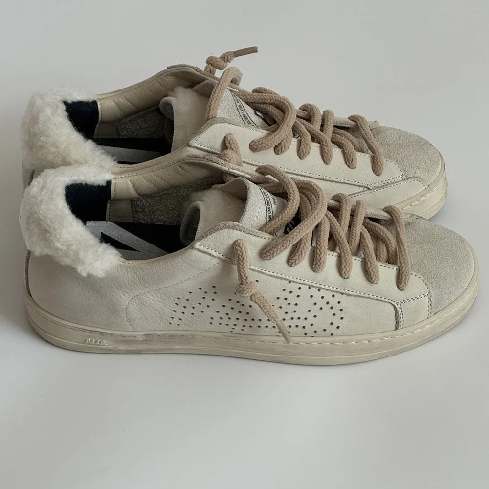 P448 Women’s sneakers